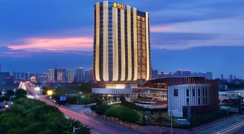 Fliport Hotel Zhangzhou Yuanshan 2/50