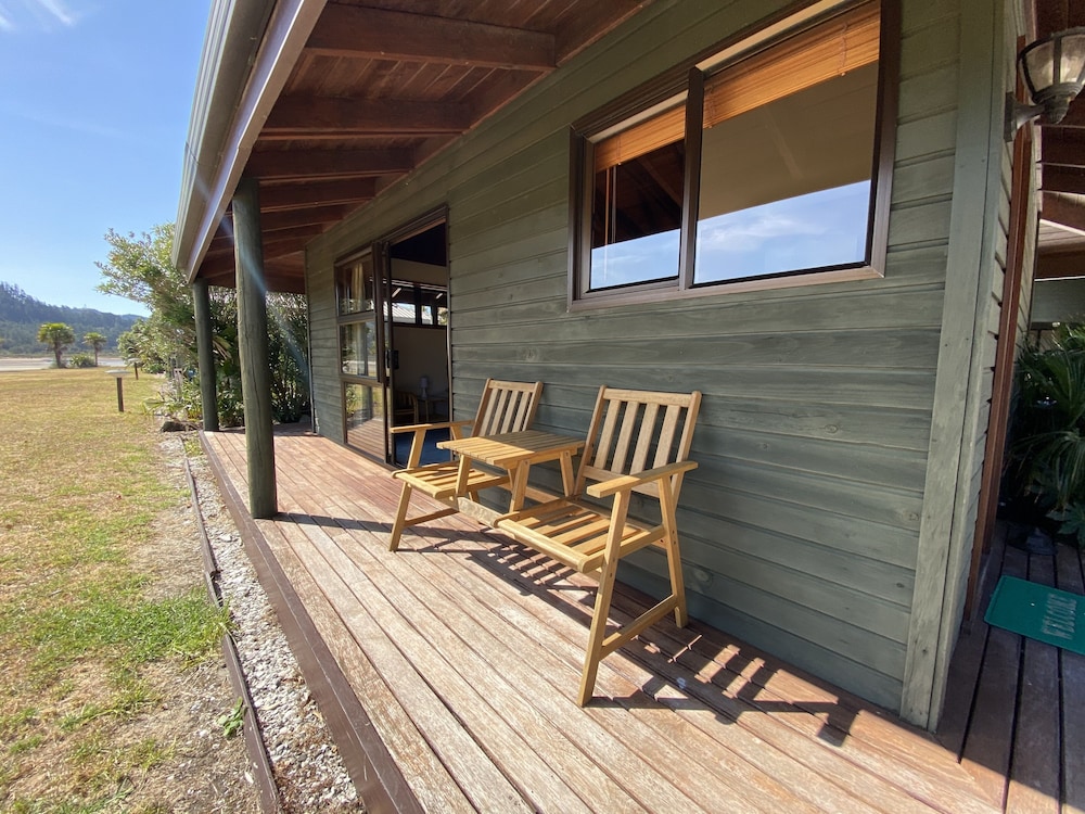 Pacific Harbour Villas(FORMERLY Pacific Harbour Lodge) 31/66