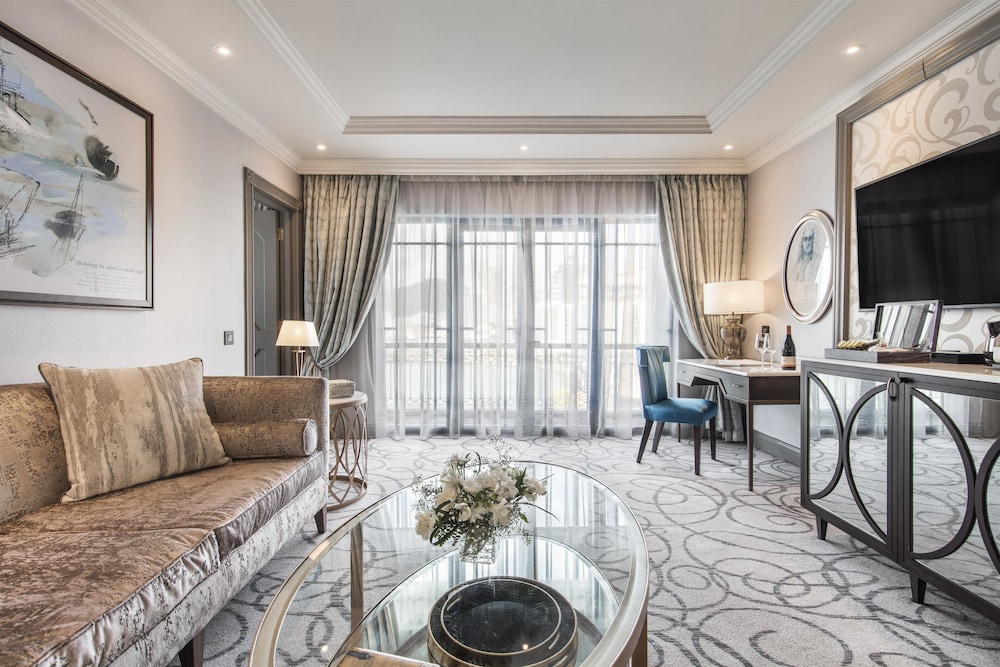 Labourdonnais Waterfront Hotel 36/72