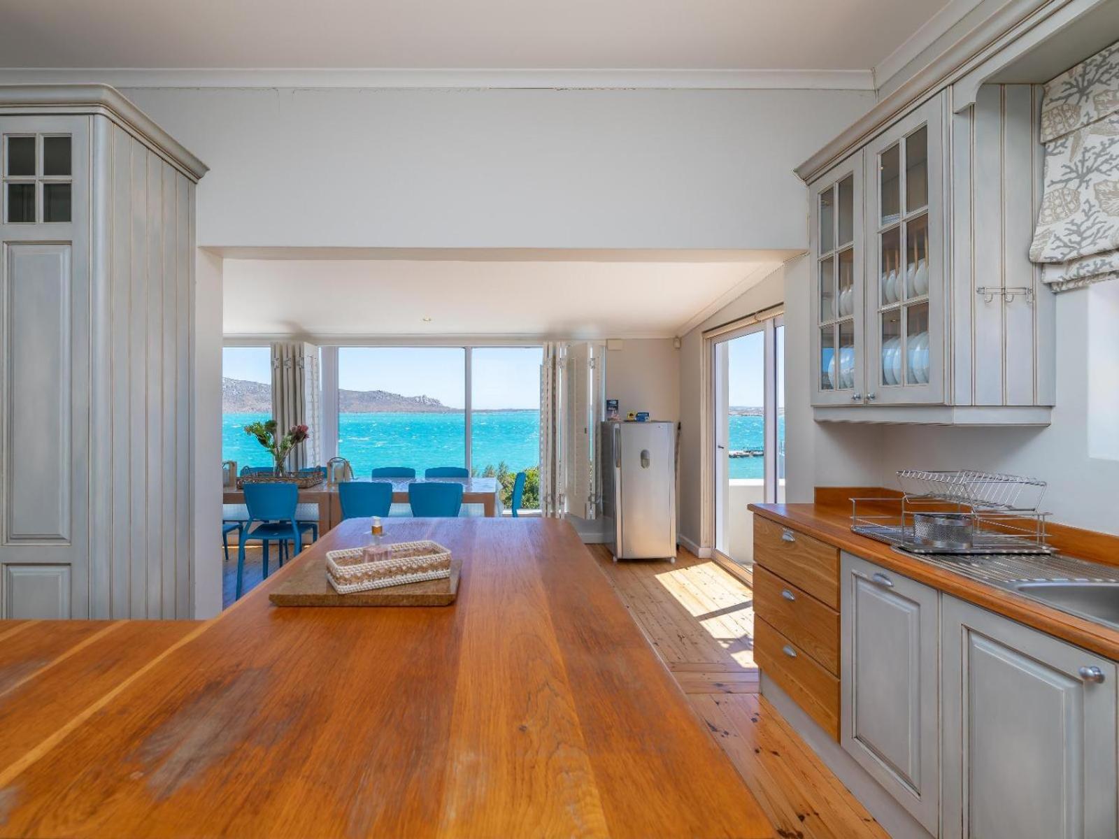 Lagoon Escape Beach Villa 21/43
