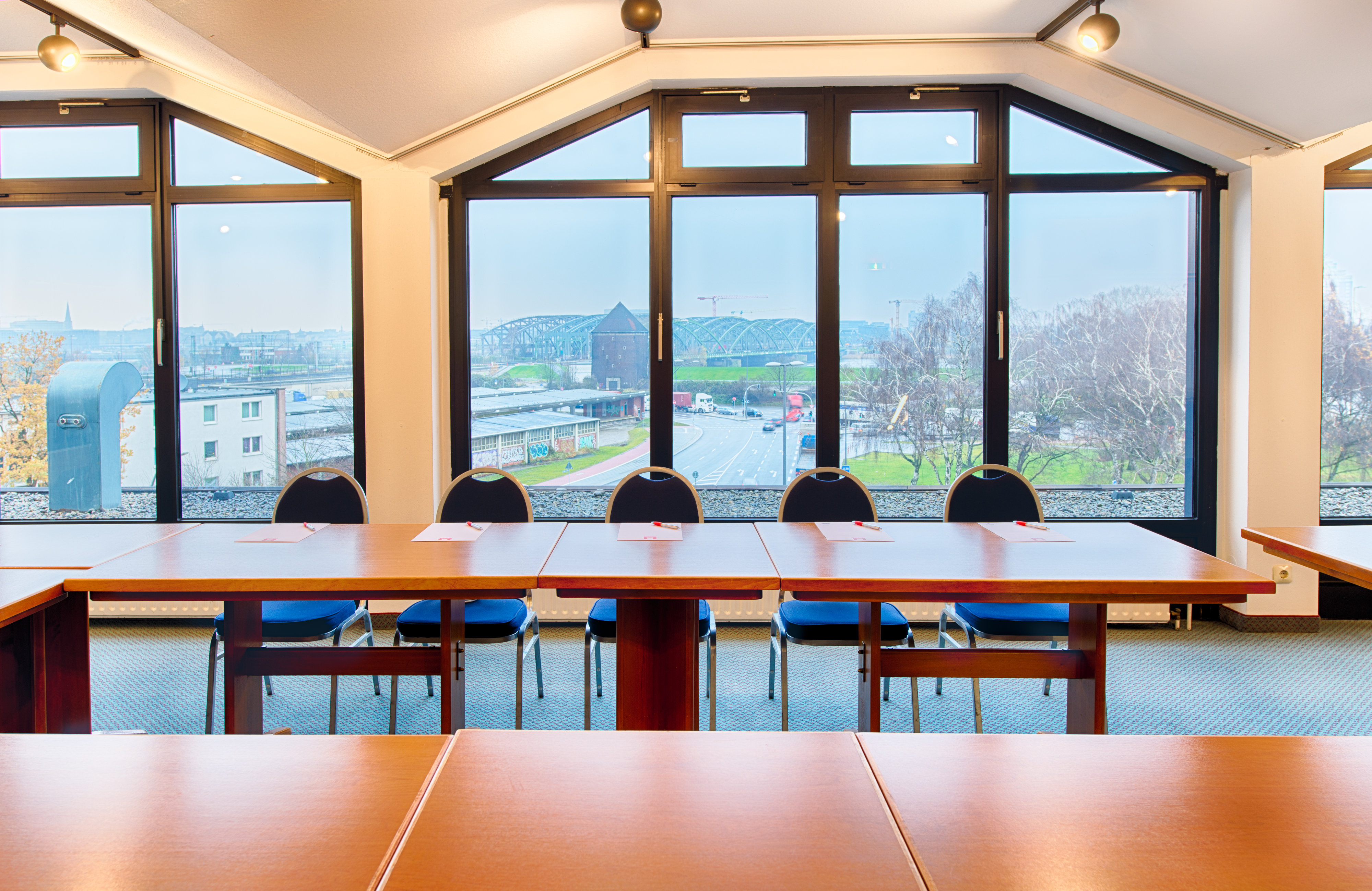 Leonardo Hotel Hamburg Elbbruken Ex Gresham Carat Hotel 19/30