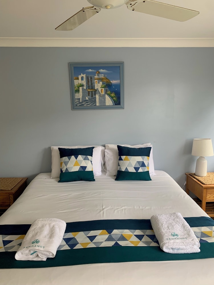 Pandanus Palms Resort 15/50