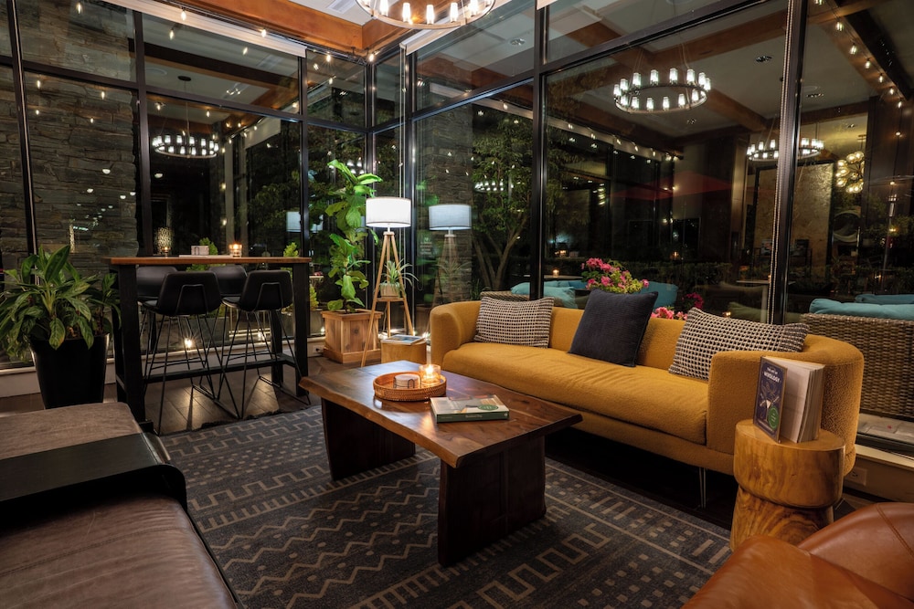 The Oswego Hotel 43/67