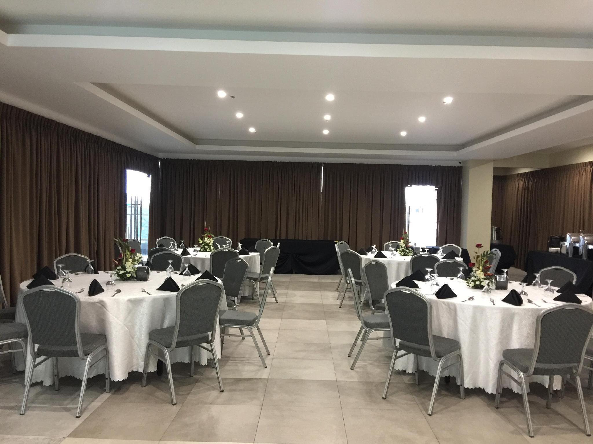 Travelite Hotel Legarda 26/27
