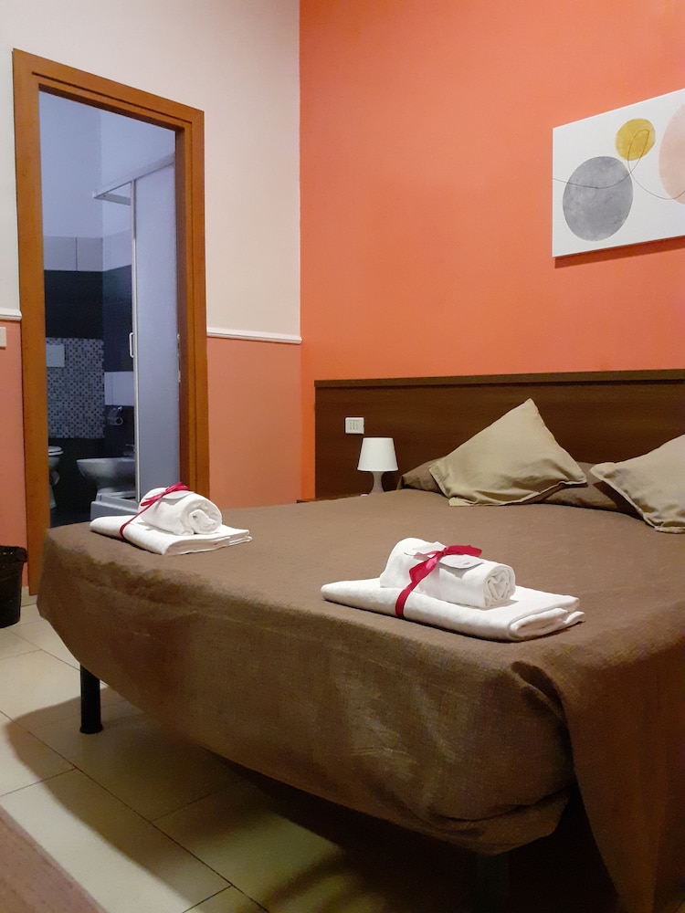 Hotel Leone 32/46