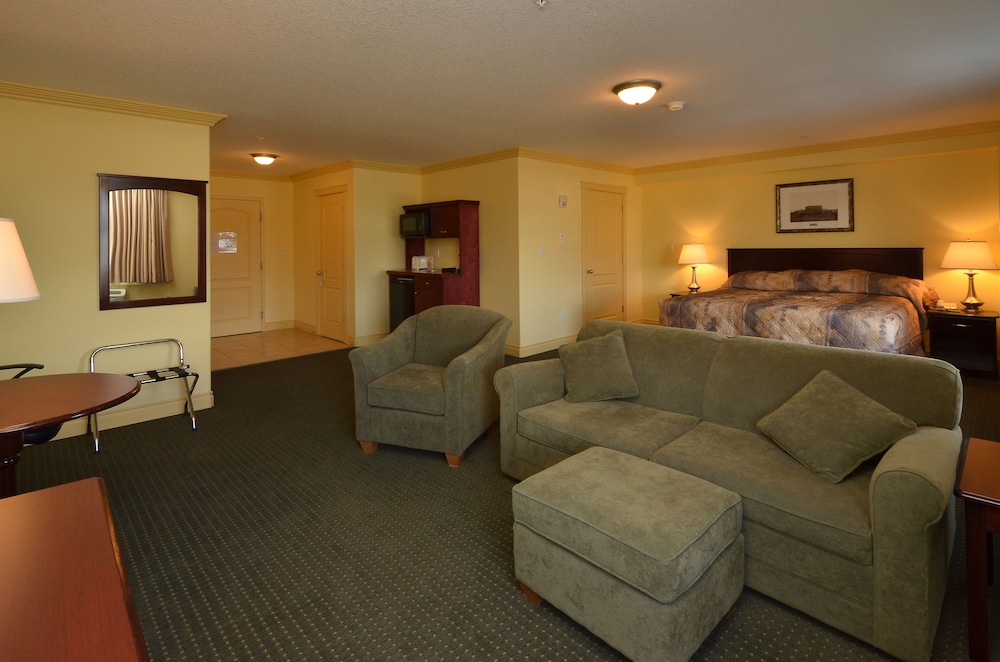Big Lake Inn 37/51
