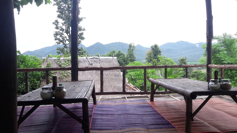 Nusha Homestay 27/35