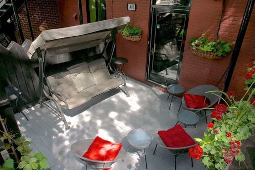 Petite Auberge Les Bons Matins B&B 3/72