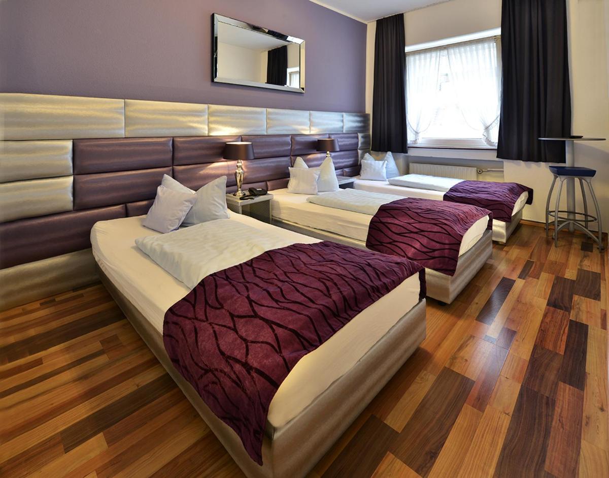 Hotel Am Wehrhahn 11/19