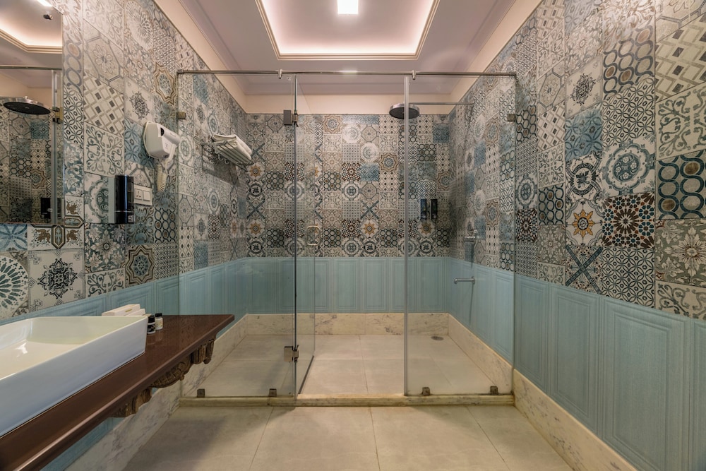 Rajasthan Palace Hotel 26/50