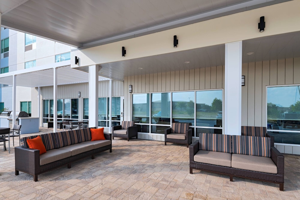 TownePlace Suites by Marriott San Antonio Northwest at The RIM 27/38