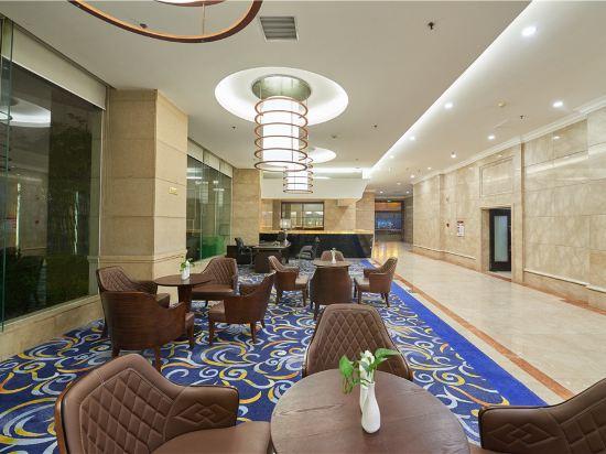 Glory Hotel 16/28