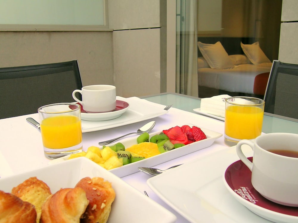 Suites Viena Plaza de Espana 20/61