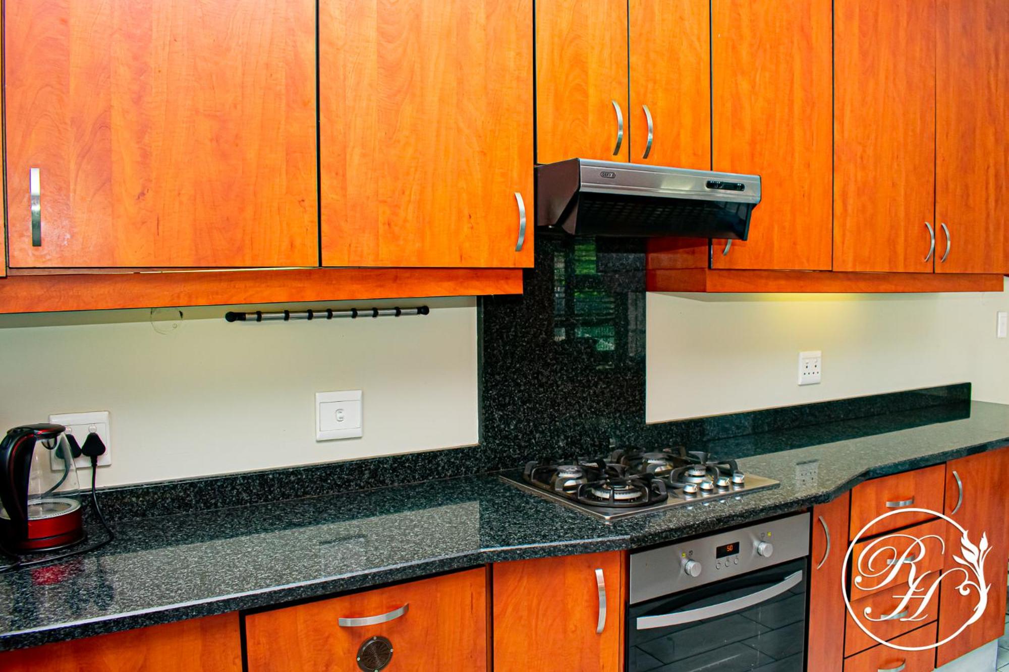 Roseland House Self Catering 3/36