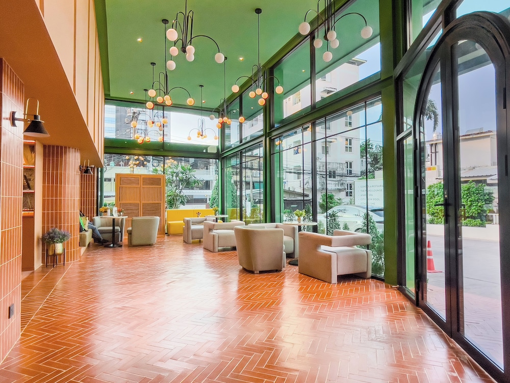 Happihaus Hotel Bangkok 54/62