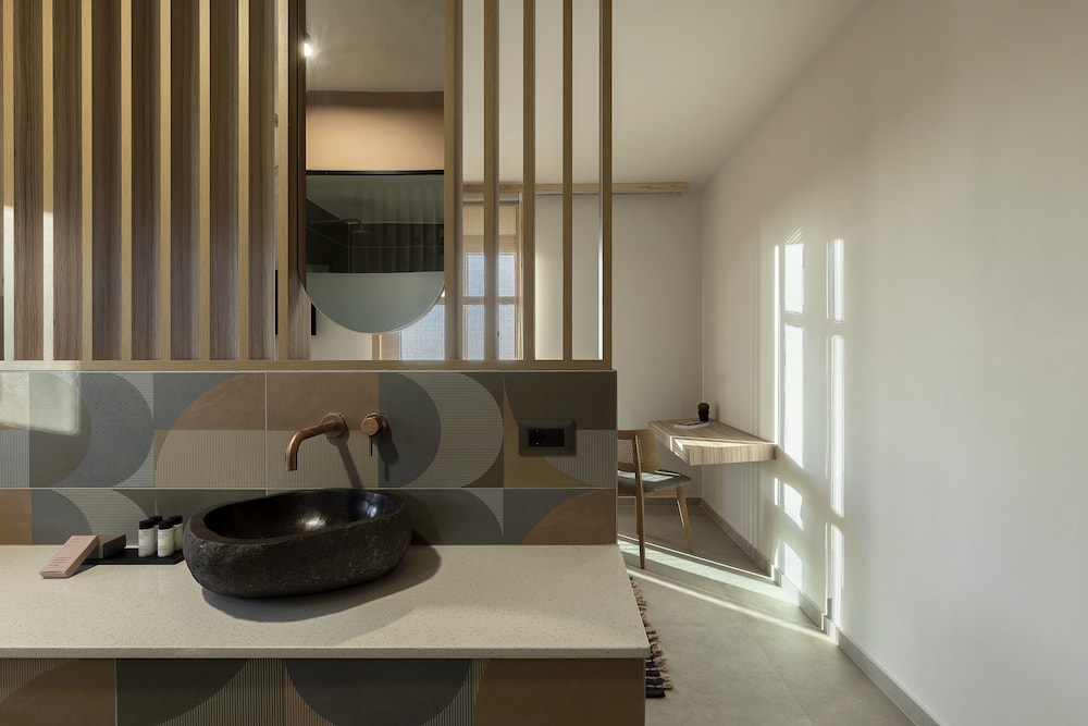 The Nest Resort 50/50