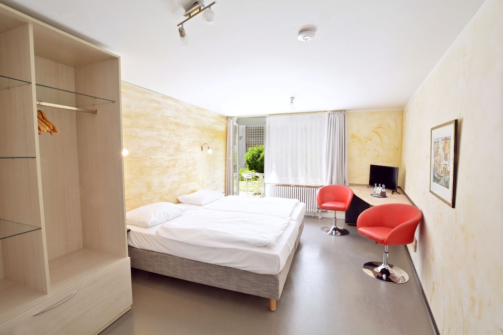 Abalon Hotel Ideal 15/50