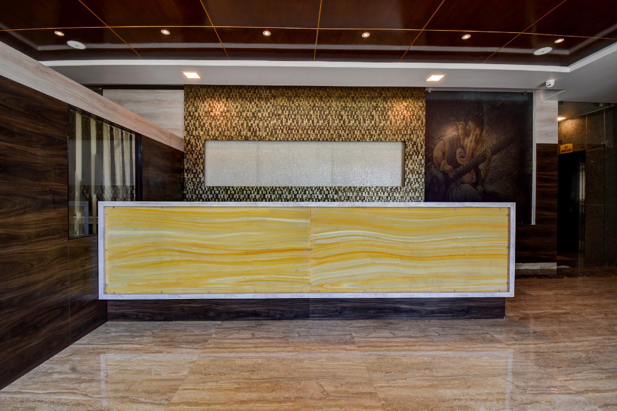 Capital O 22318 Htl Grand Anshul 4/21