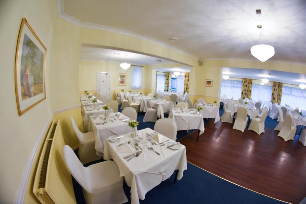 Mayfair Hotel - Oceana Collection 42/53