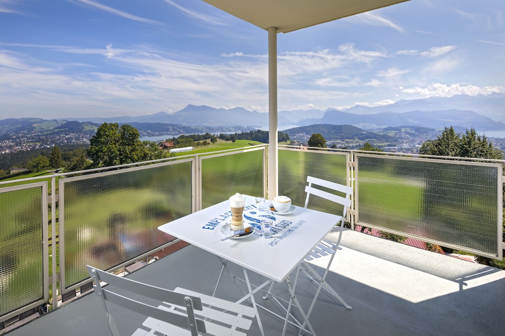 Hotel Sonnenberg 18/33