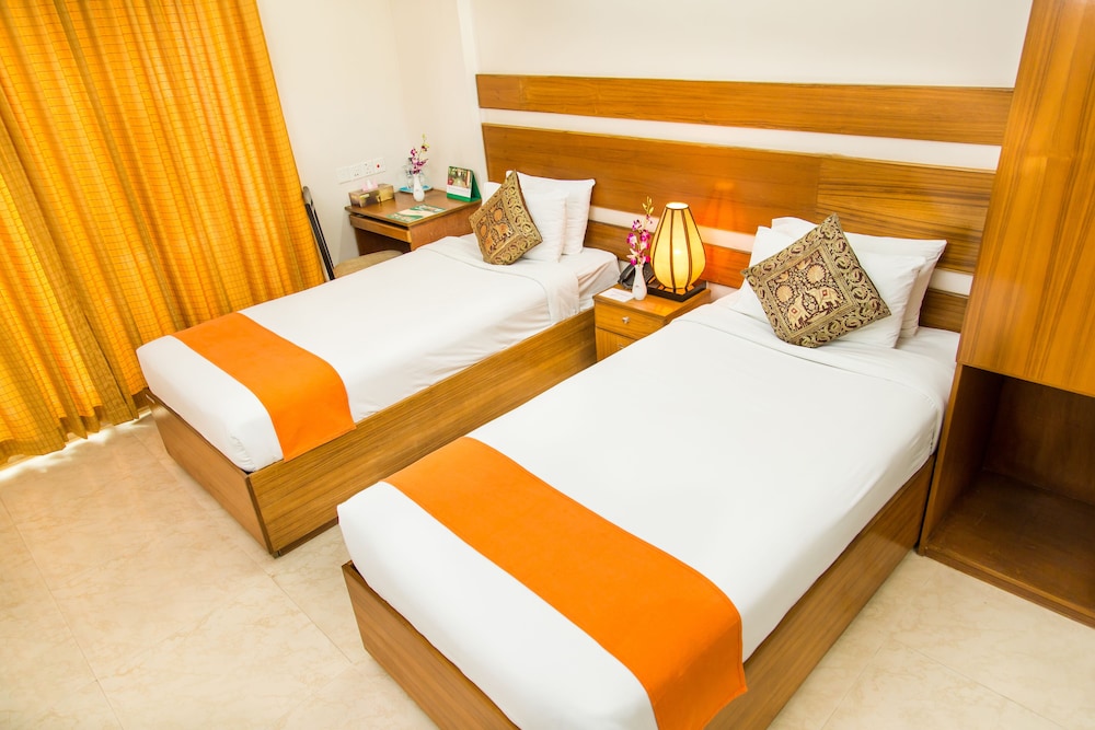 Dhaka Golden Inn 27/48