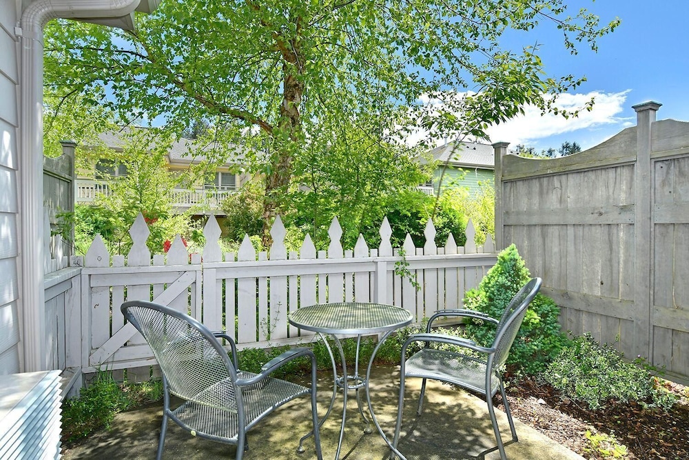 Oregon Garden Resort 36/63