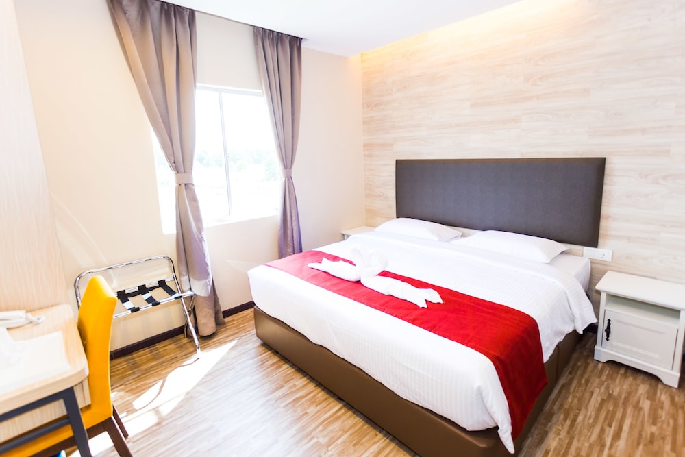 Icon Hotel 20/50