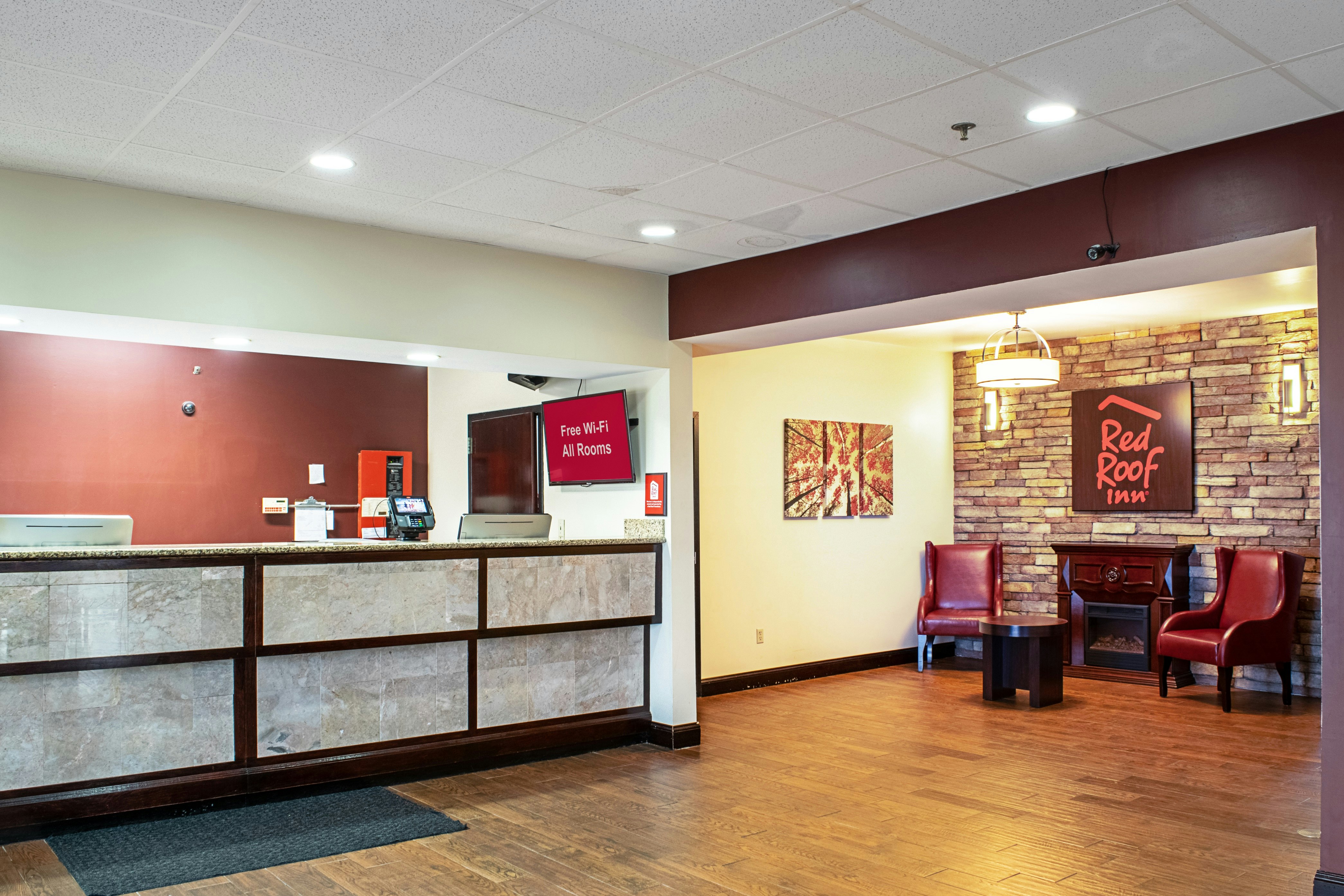 Red Roof Inn & Suites Middletown - Franklin 8/31