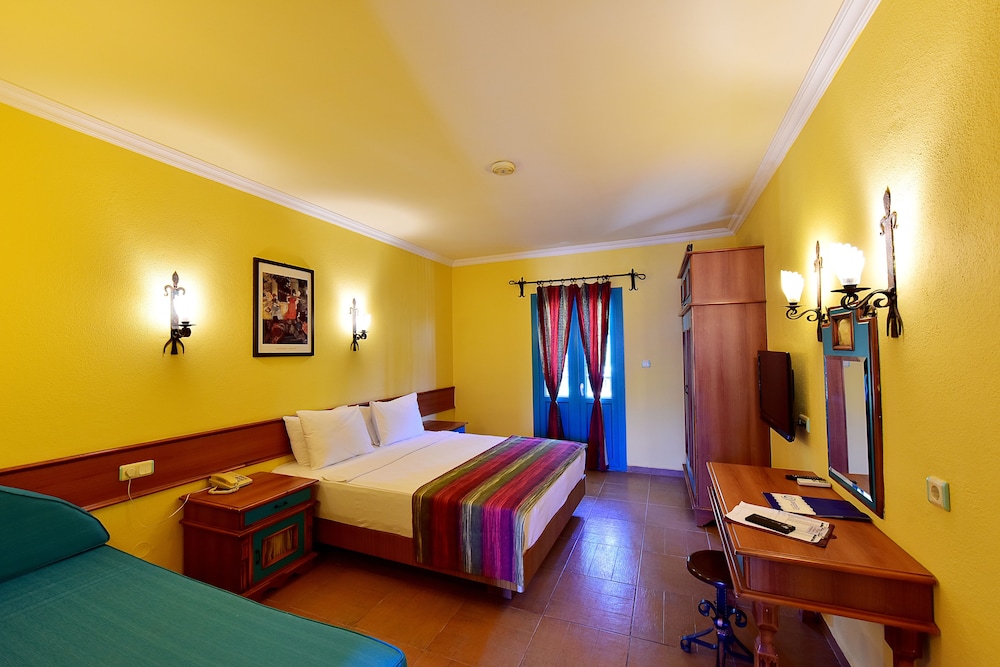 Jasmine Beach Hotel 17/46