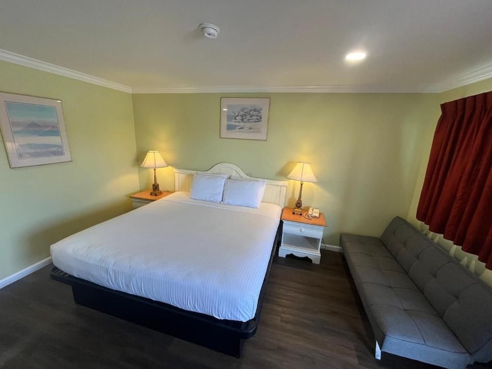American Inn Grover Beach 26/56