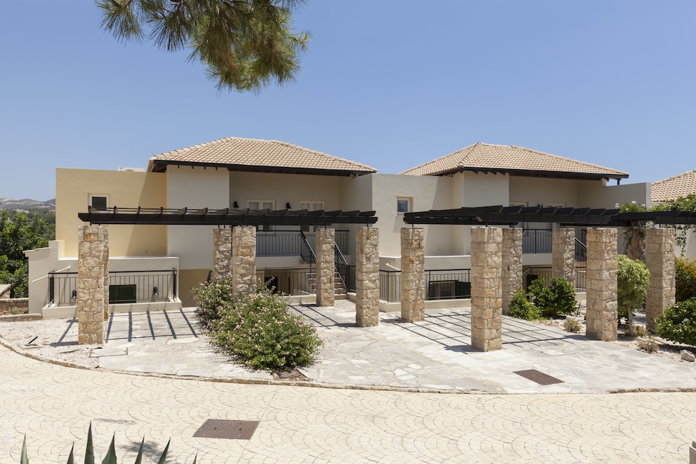 Aphrodite Hills Golf Spa Resort Residences Apartments 2/55