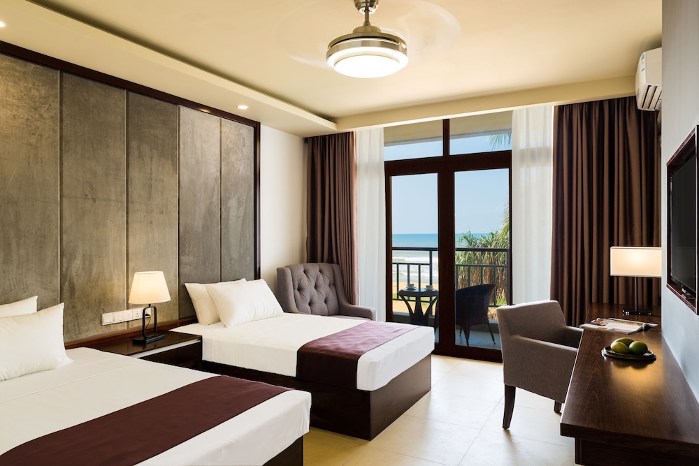 Jie Jie Beach Hotel 6/45