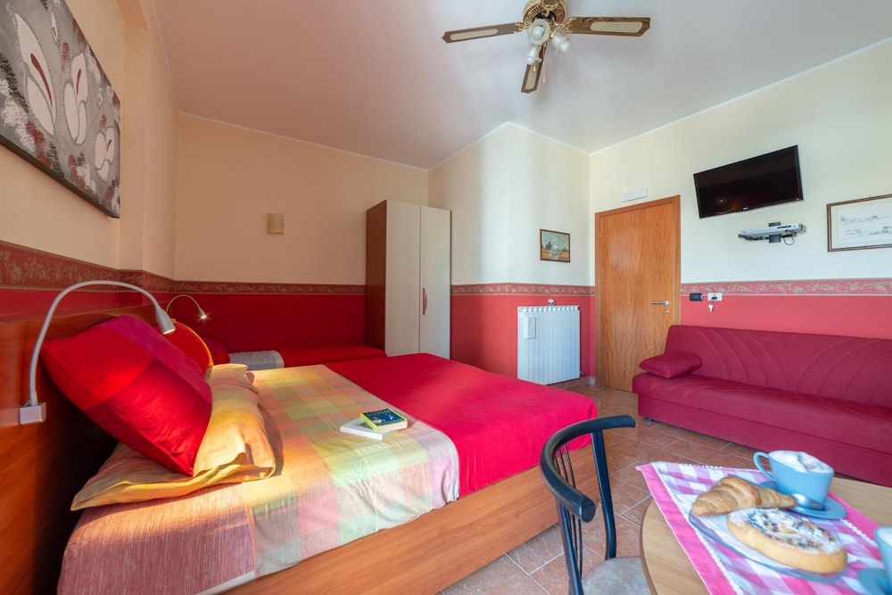 Aurora Bed And Breakfast 13/35