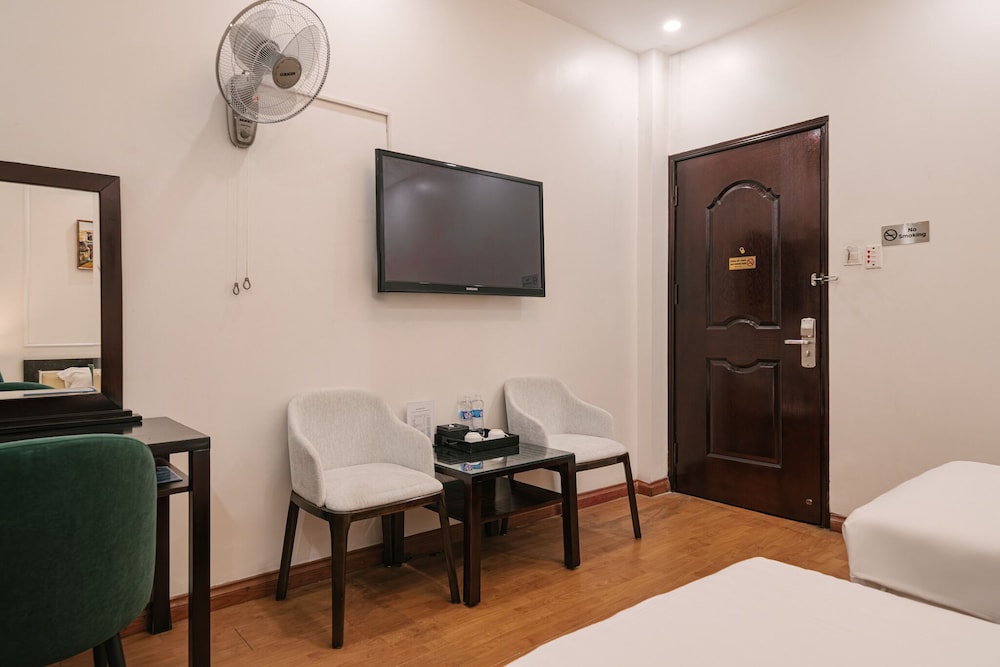OYO 518 Chariot Hotel 37/50