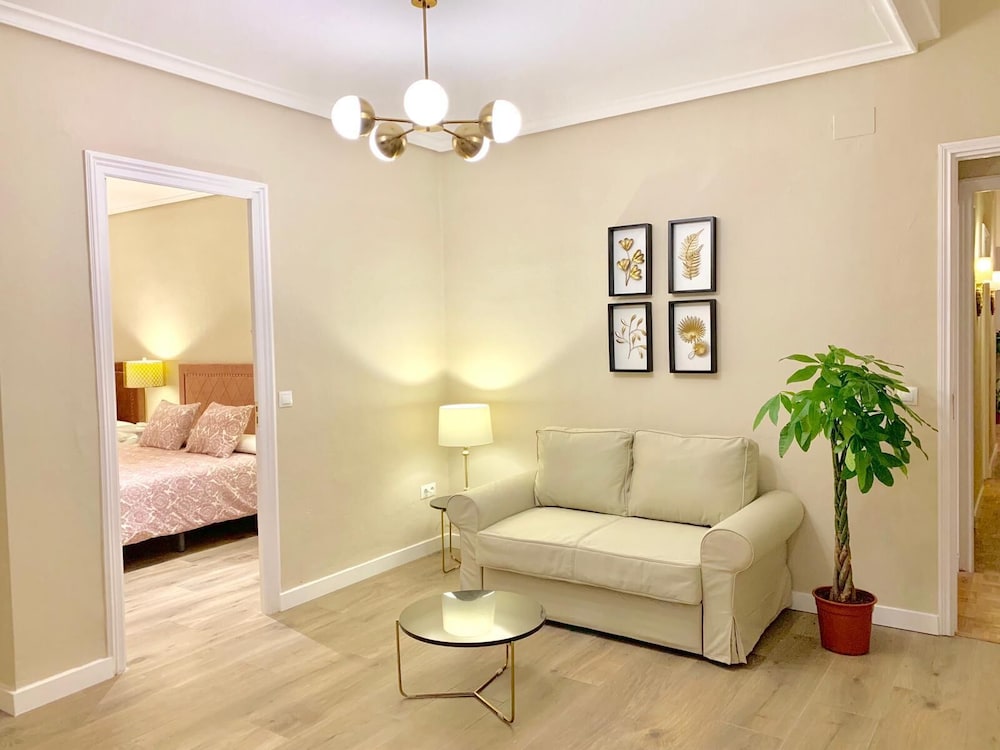 B&B Hi Valencia Canovas 45/60