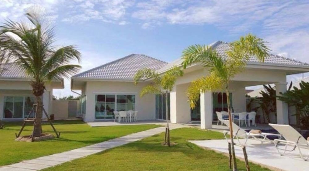 Hua Hin Pool Villa With 4 Bedrooms L27 36/50