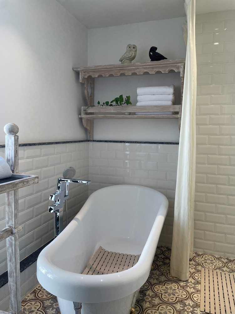 Nepali Ghar Hotels & Resort 28/50