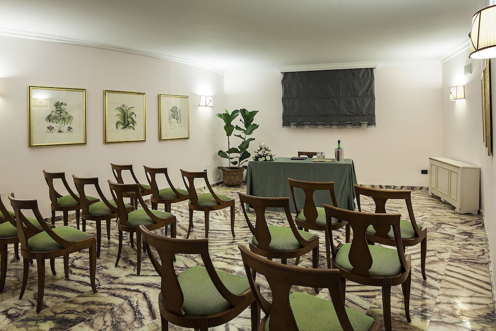 Excelsior Belvedere Hotel & Spa 40/50
