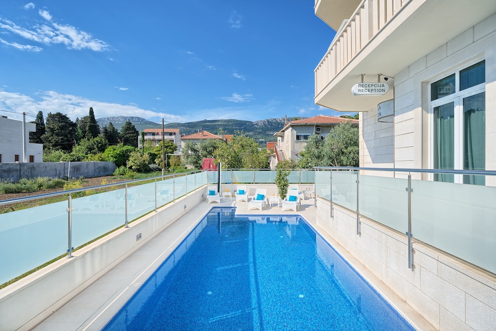 Hotel Riva 43/48