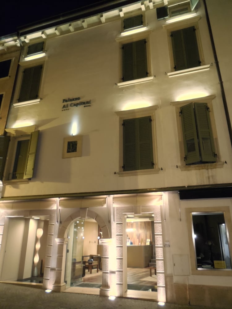 Palazzo Ai Capitani 1/29