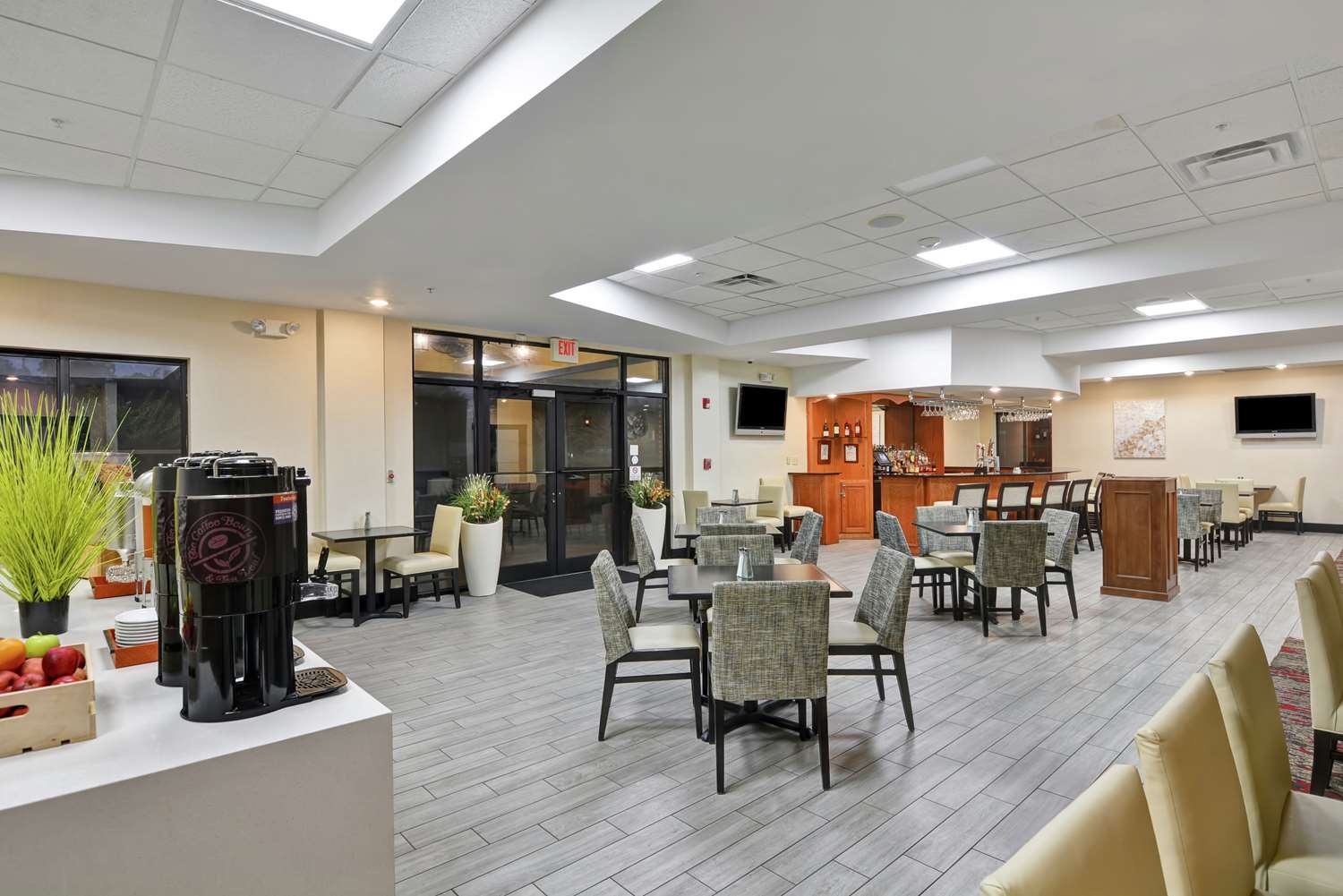 Doubletree by Hilton Hattiesburg 15/19