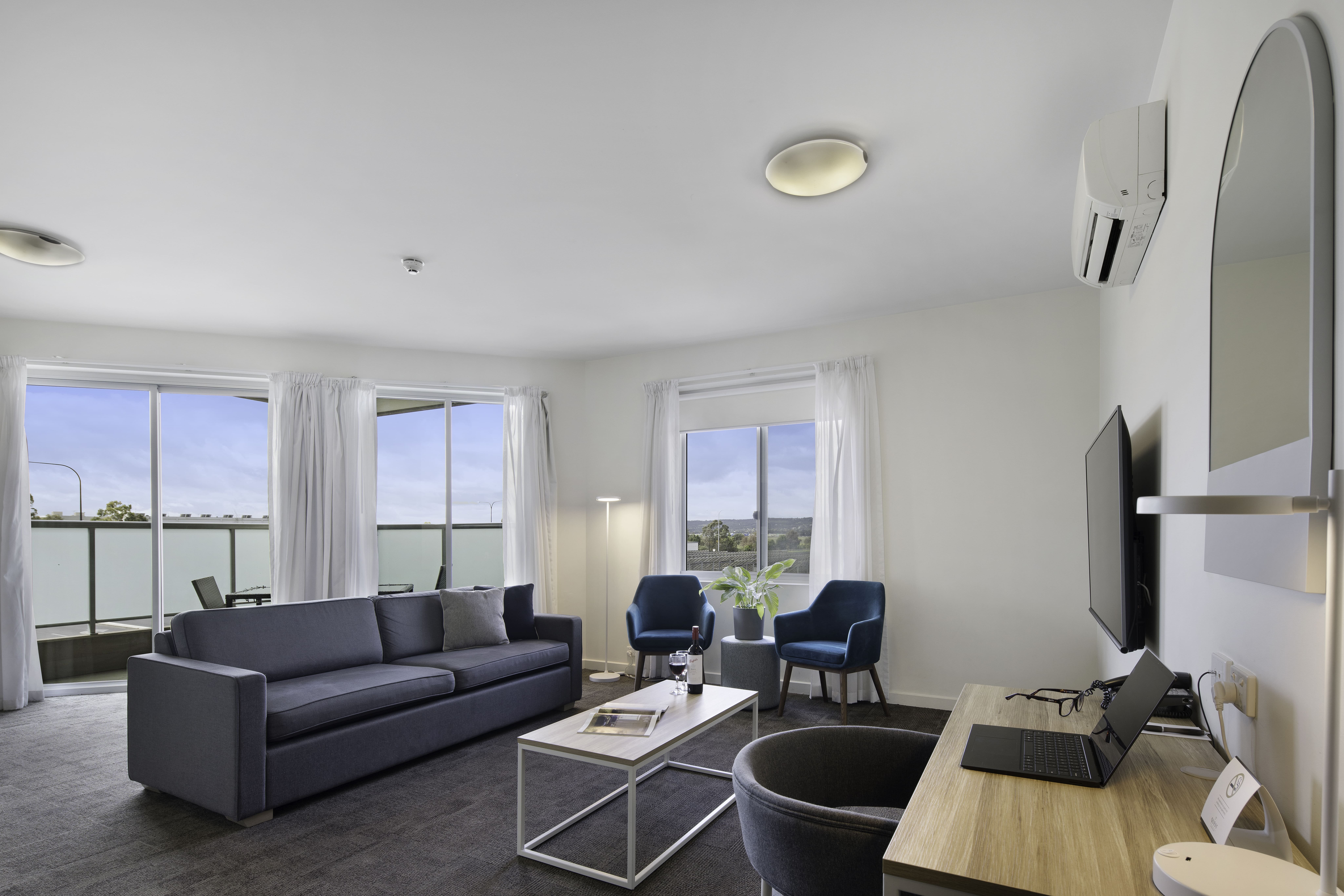 Quest Mawson Lakes 38/78