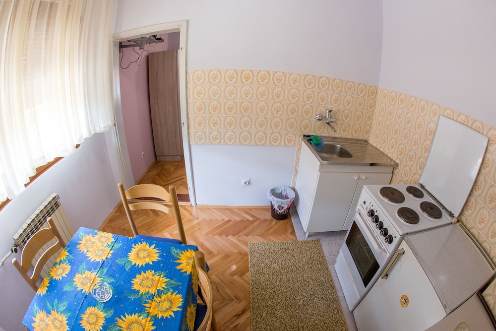 Guest House Blue Coast 25/63