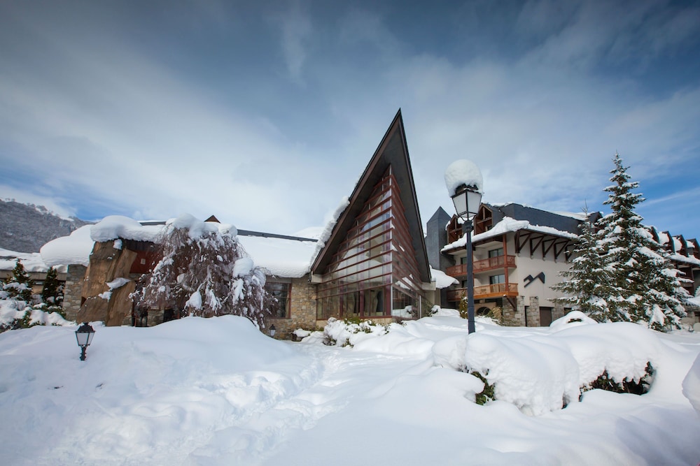 Mercure Saint-Lary 6/68
