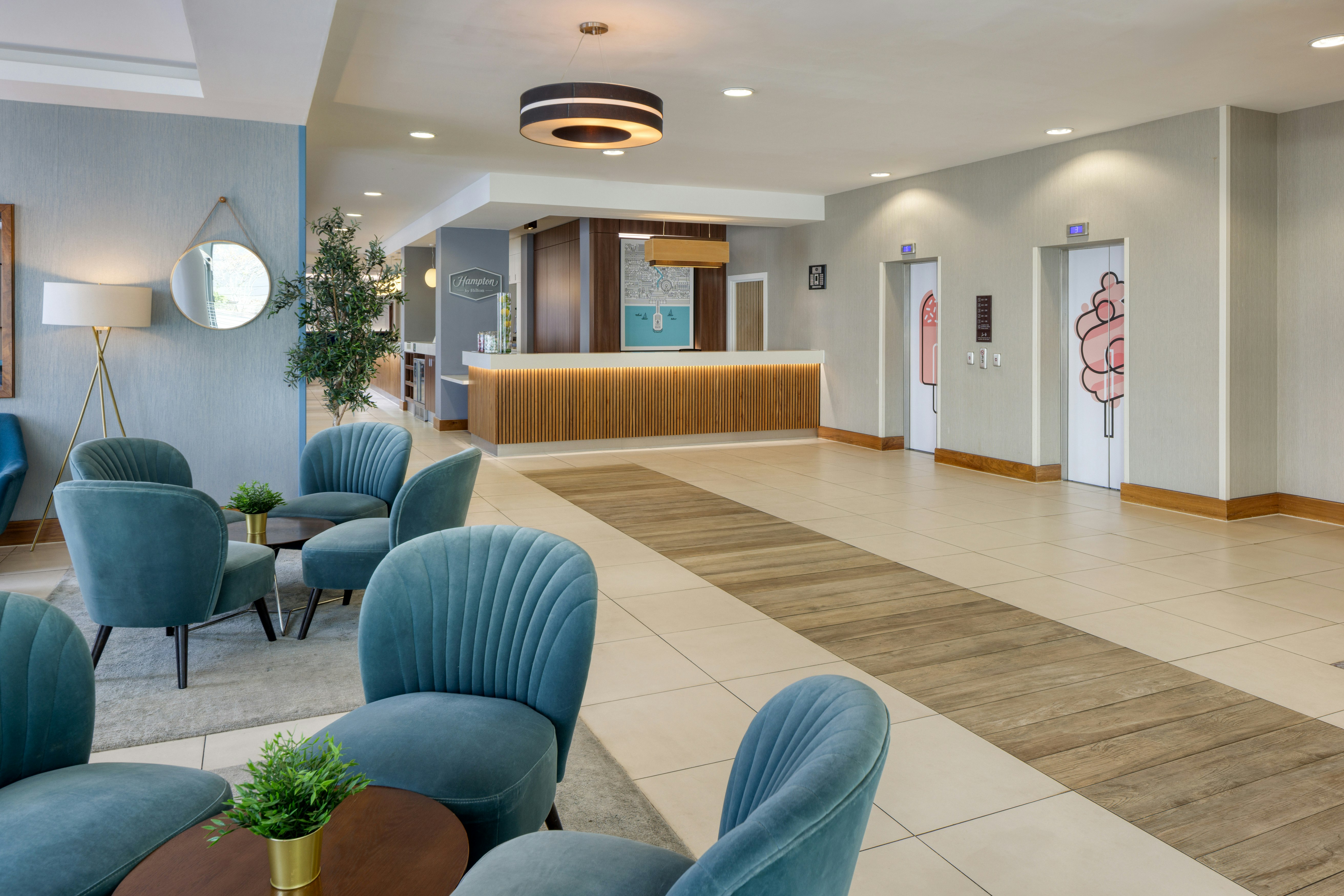 Lobby at Hampton By Hilton Bournemouth, BOURNEMOUTH