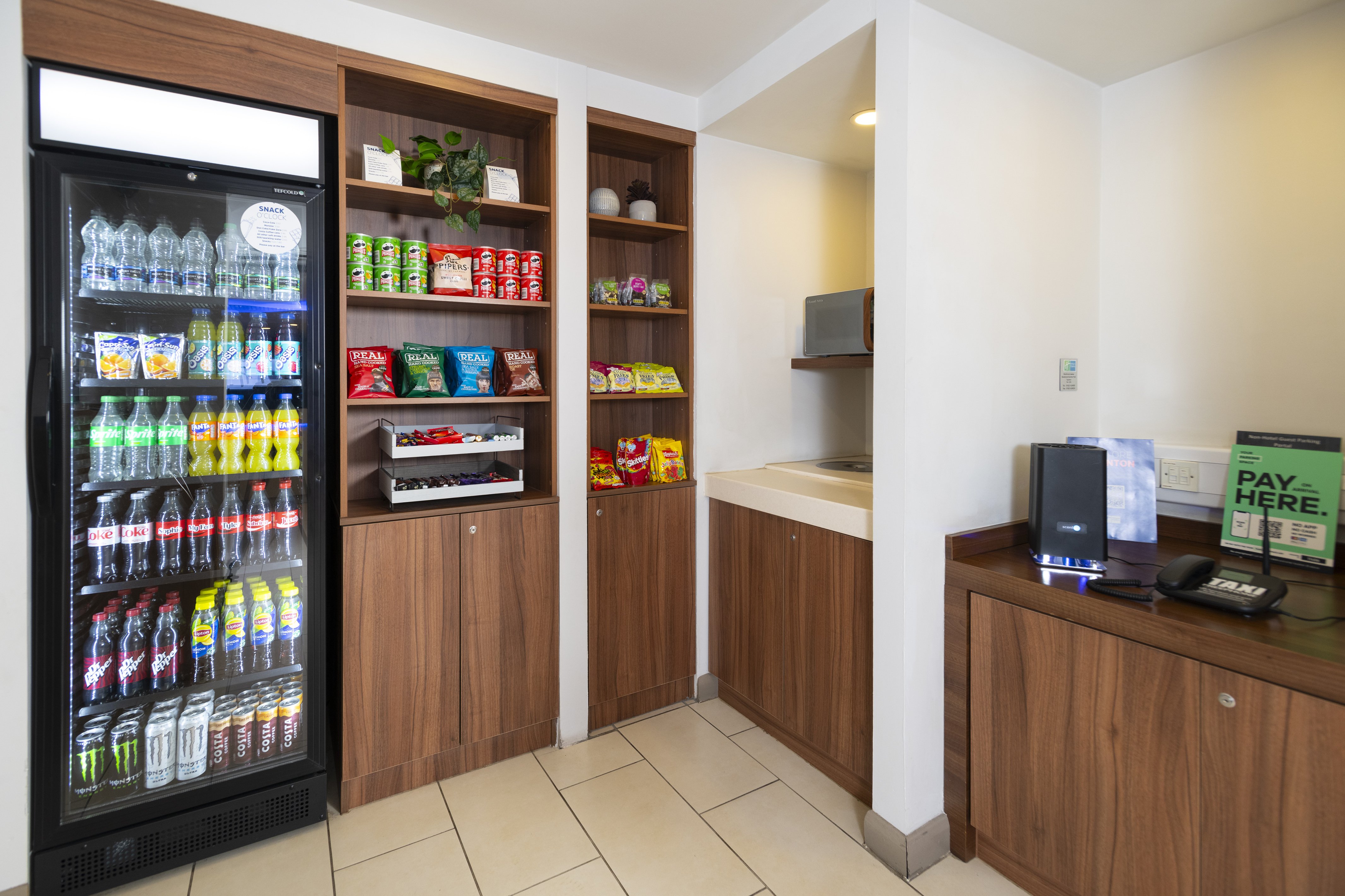 Holiday Inn Express Taunton 5/55