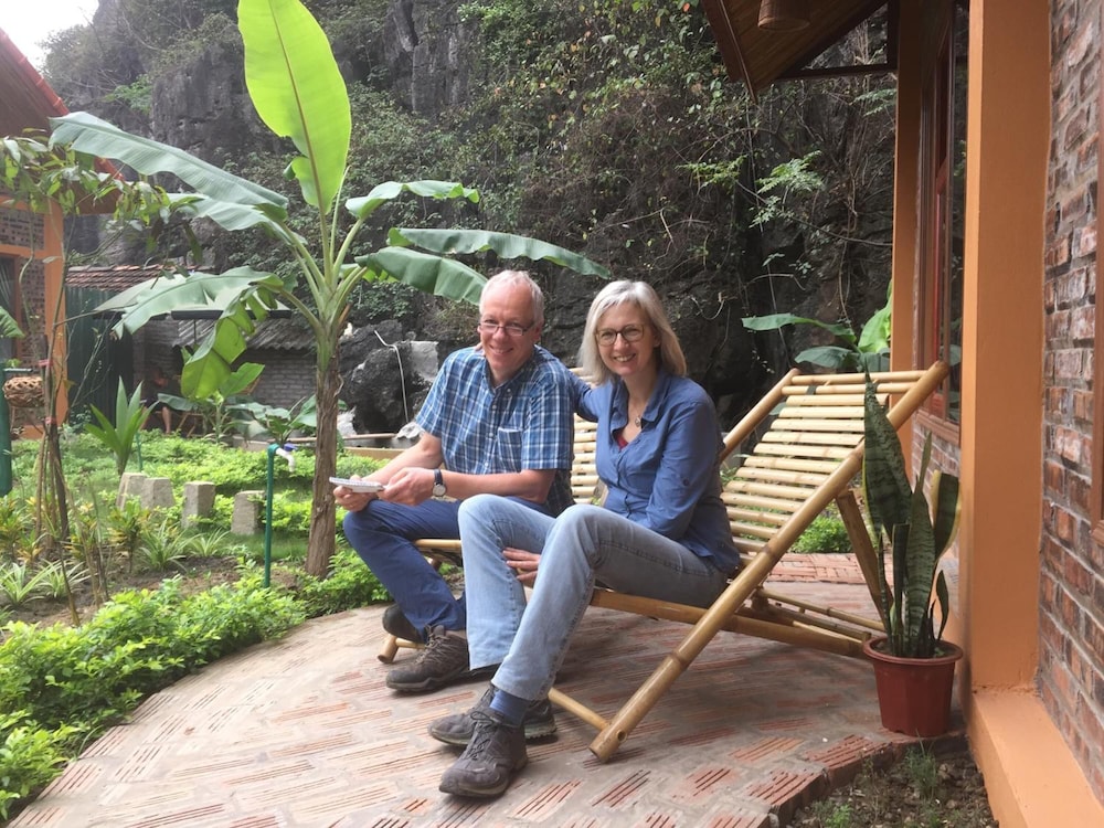 Tam Coc Mountain Bungalow 39/42