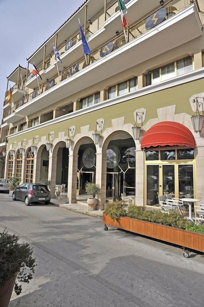 Lefkas Hotel 3/50