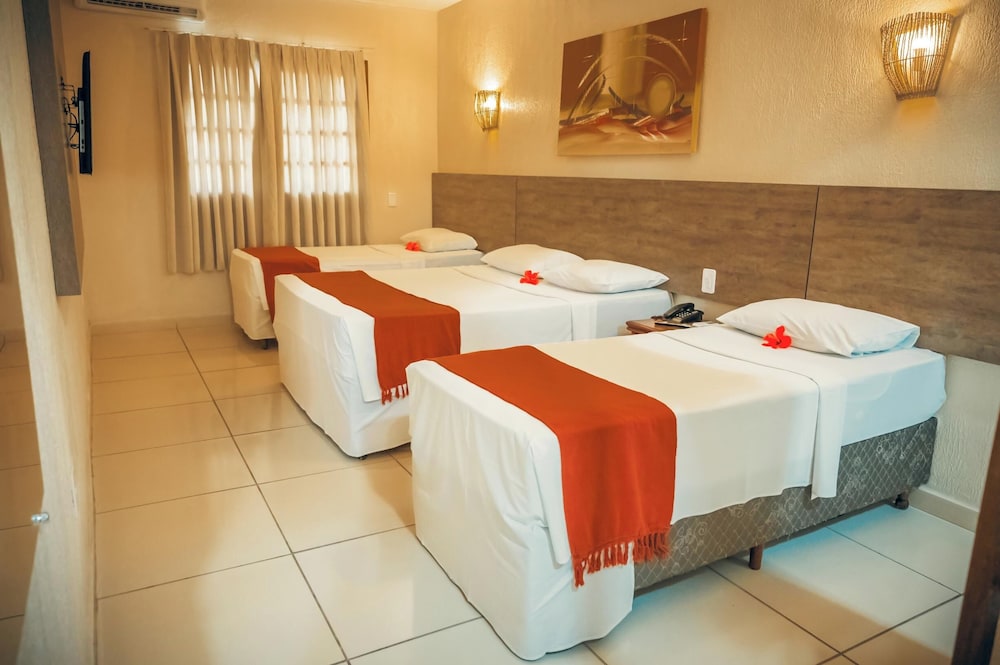 Praia Mar Hotel 48/78