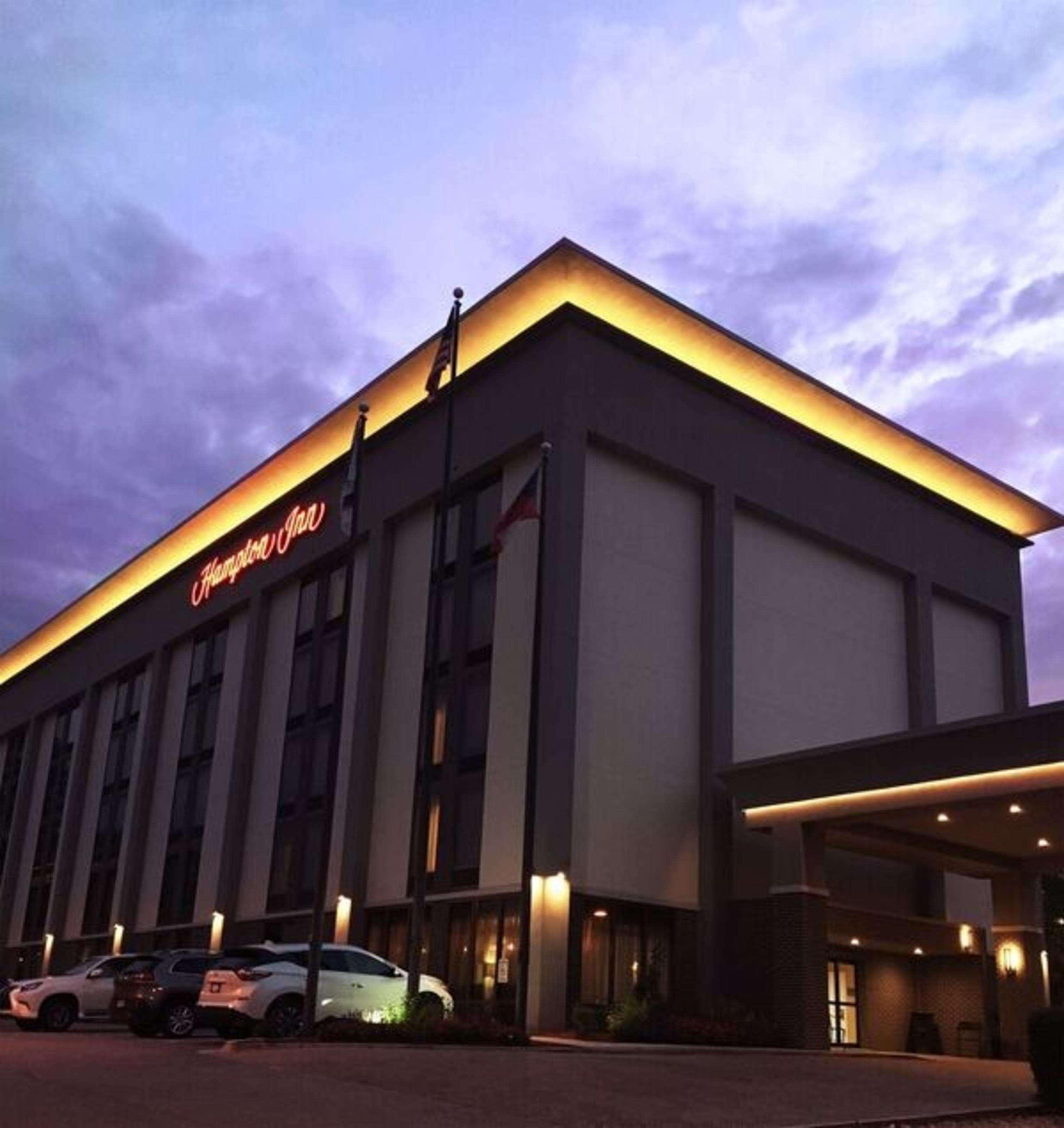 Atlanta-North Druid Hills Hotel 1/36